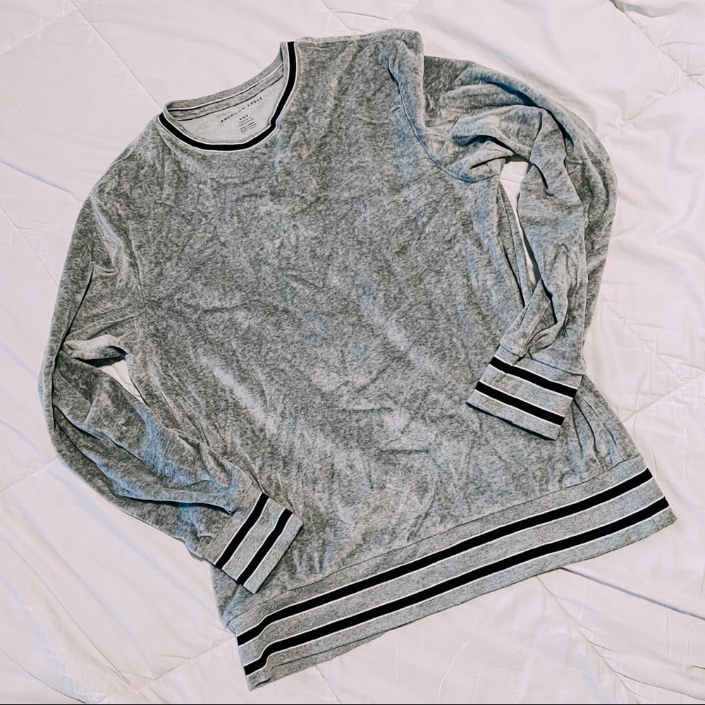 AE: Long Sleeve Shirt
